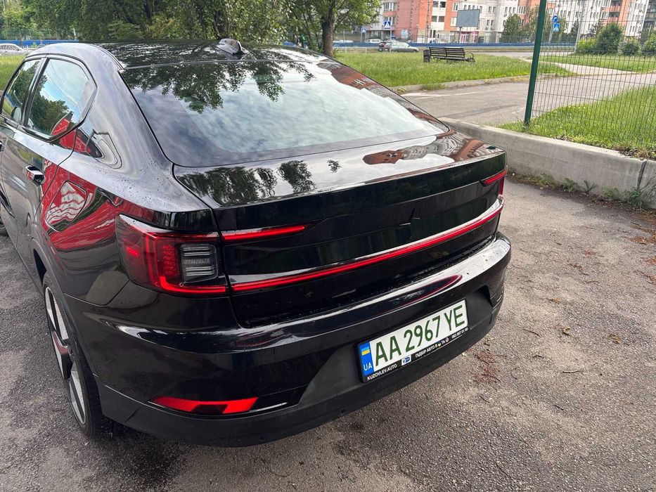 Продам авто Polestar 2