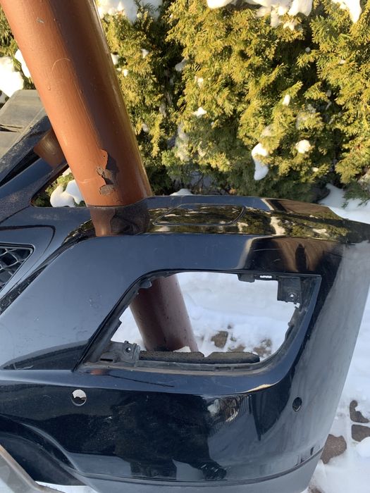 Передний бампер на восстановление битий