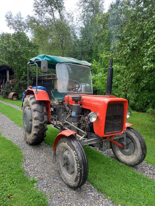 Ciągnik Ursus C-328