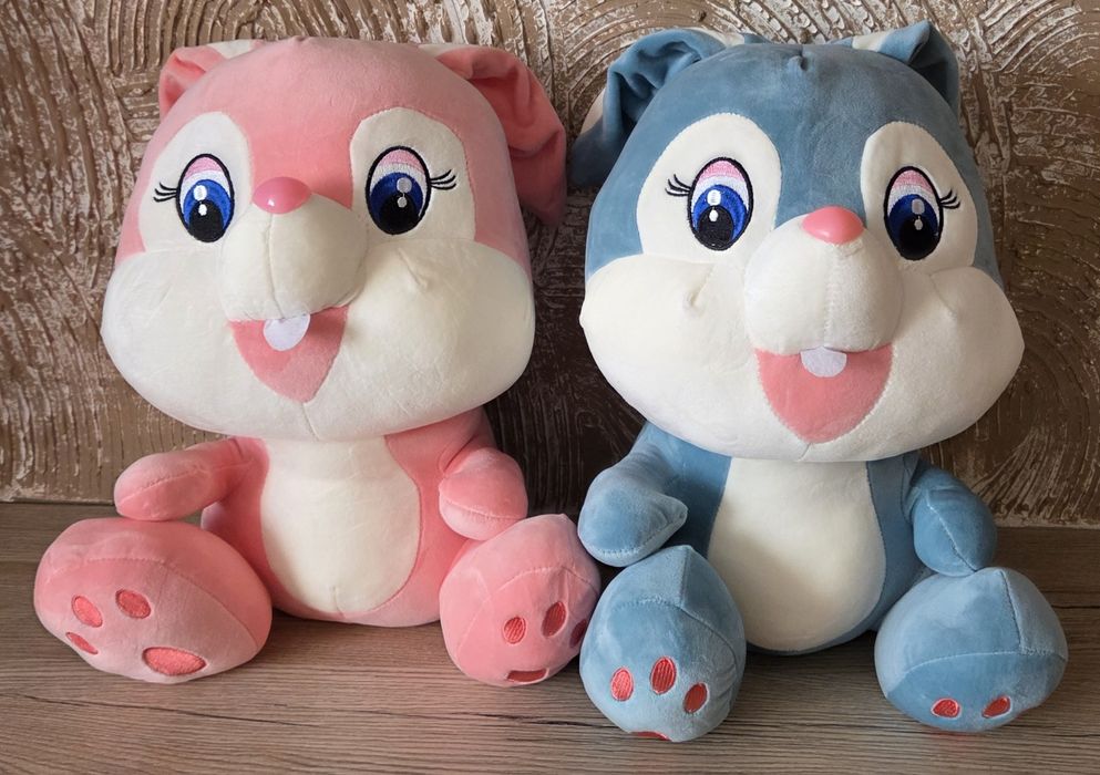 Maskotka z kocykiem w środku Królik Niebieski 40cm