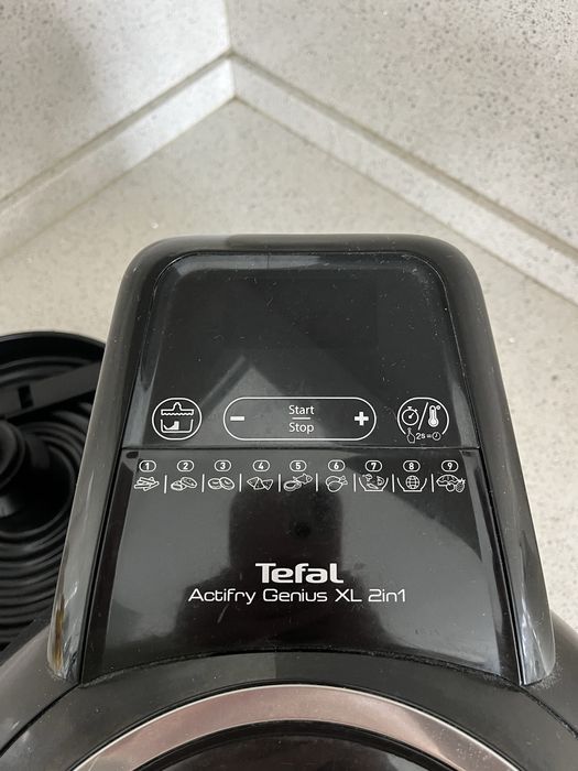 TEFAL Air Fryer Actifry Genius XL (1.7 L - Preto)