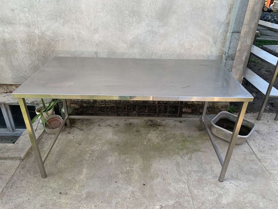 Столи із нержавійки