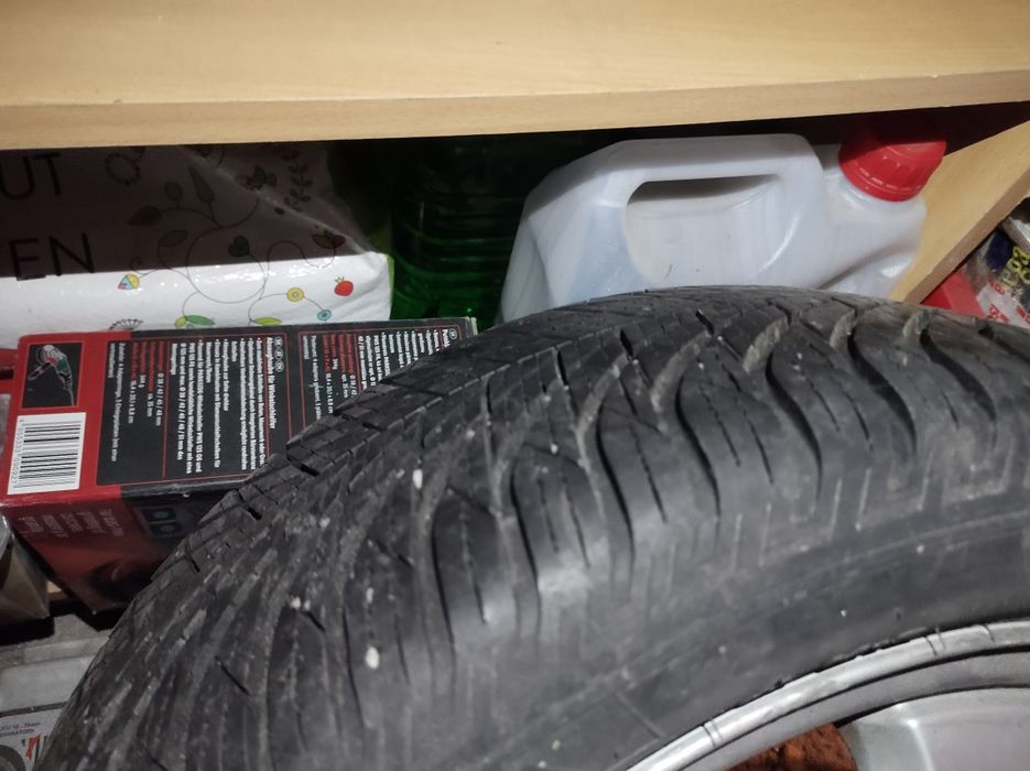 Alufelgi Mercedes i opony całoroczne 195/50/r15