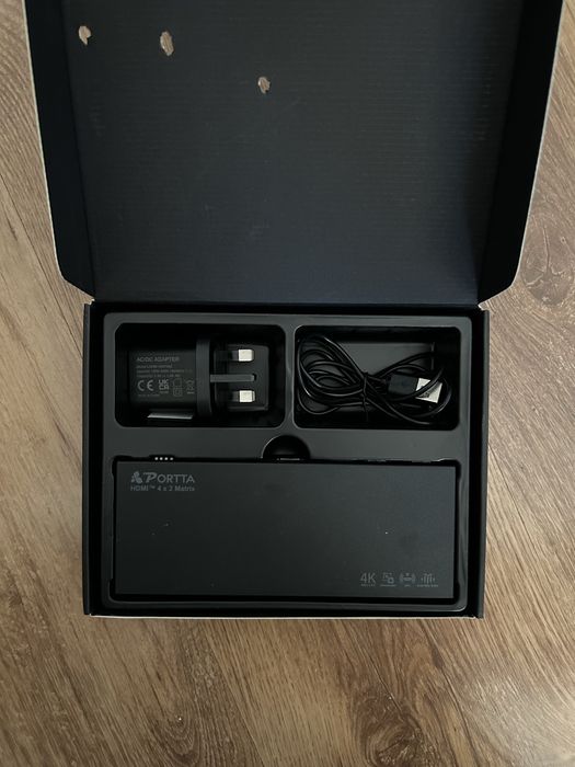 matrix HDMI 4x2