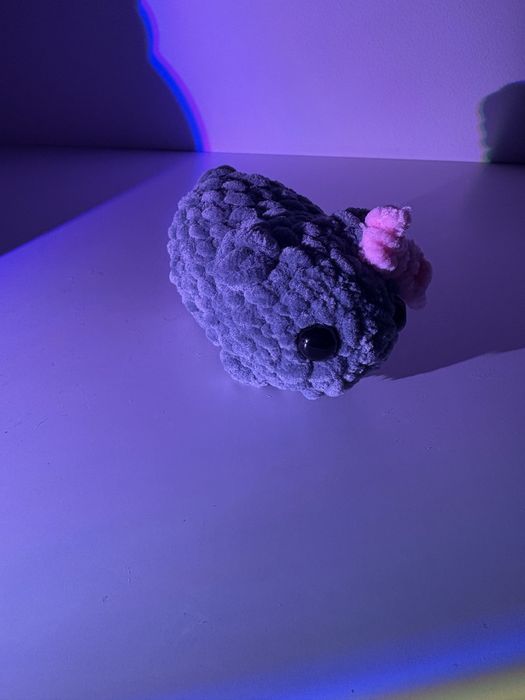 Chomiczek „sad hamster” na szydełku