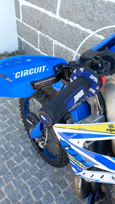 Tm  En250 2t 2017