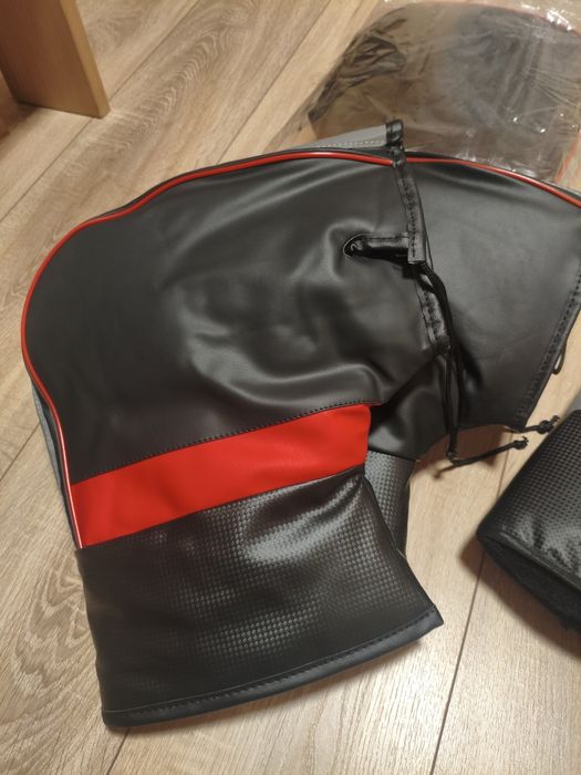 Рукавиці на руль