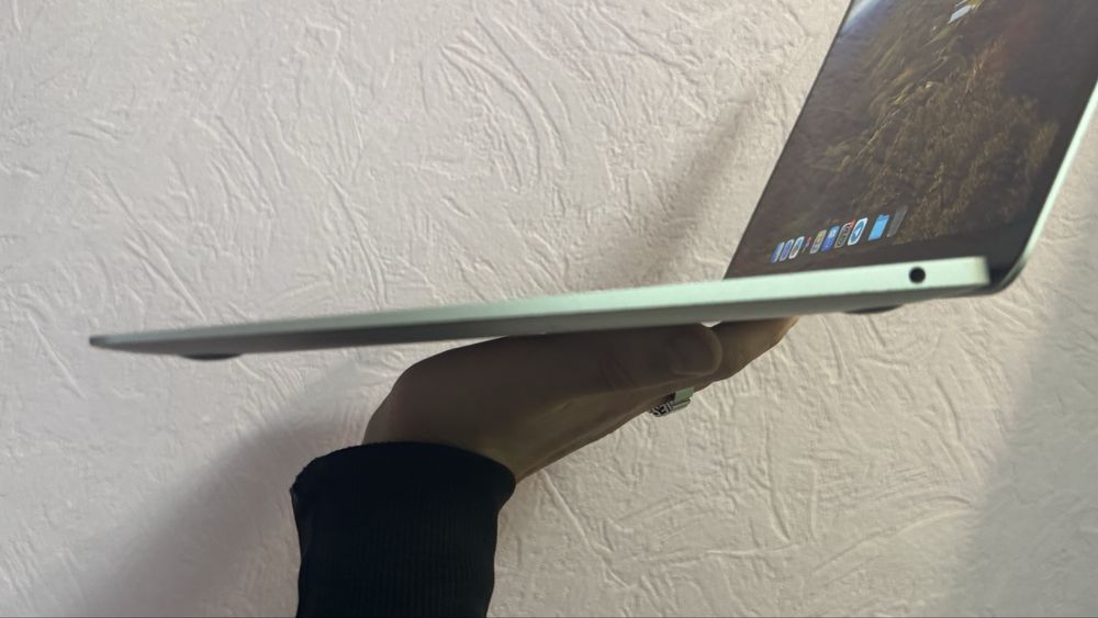 Apple macbook air i5 2020 16gb ram