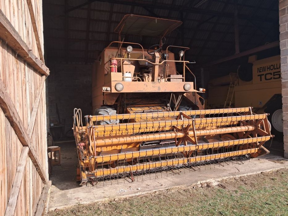 REZERWACJA Bizon Z 056 sieczkarnia cały