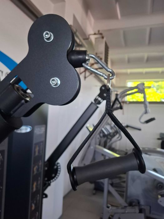 Wyciąg wielofunkcyjny dwuramienny RE8046