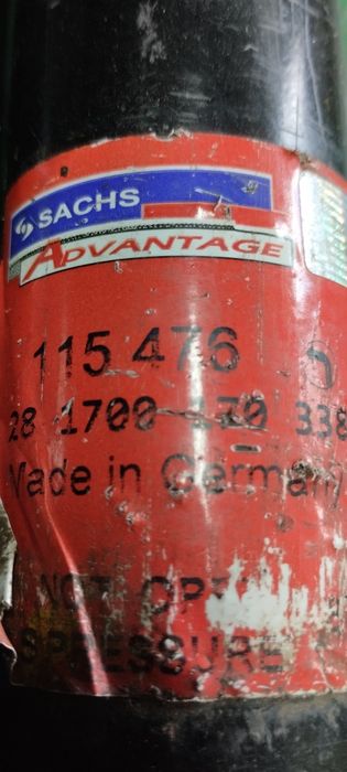 Амортизатори.     .