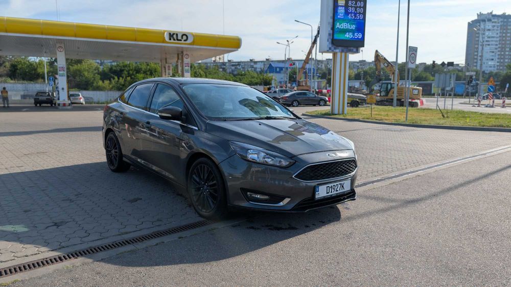 Ford Focus 2.0 Ti-VCT GDI бензин. 2015 року. у хорошому стані