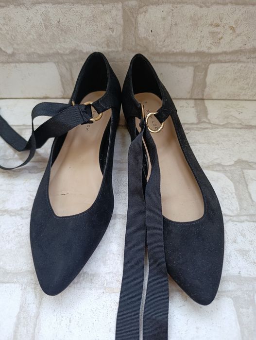 Нові замшеві балетки