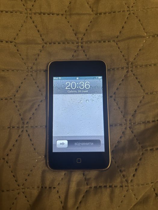 aple ipod touch 8gb