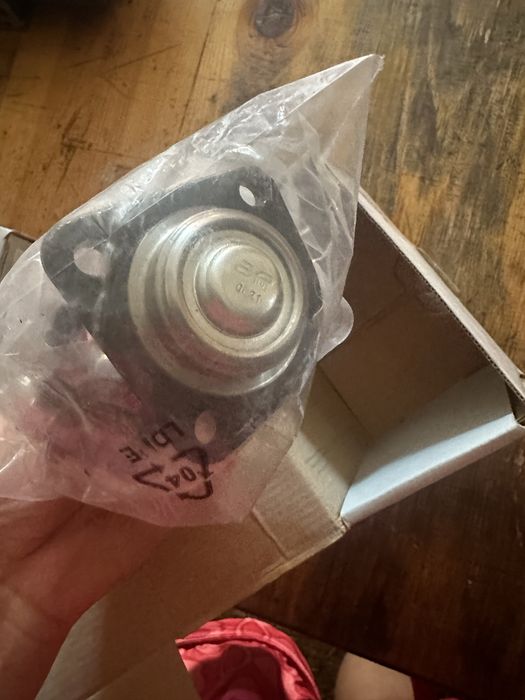 Шаровая опора мерседес 211