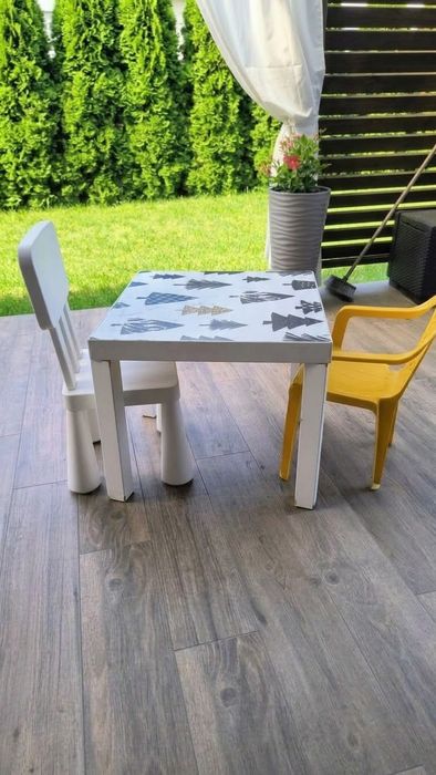 Ikea Mammut  krzesło dziecięce plastikowe stół biurko komplet zestaw  meble dla dziewczynki chłopca 
75,75 zł
+55,00 zł za wysyłkę
Allegro
(1k+