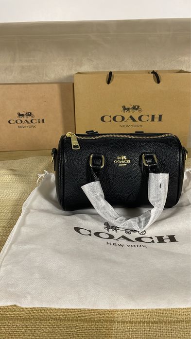 Mala Coach  Preta em Pele