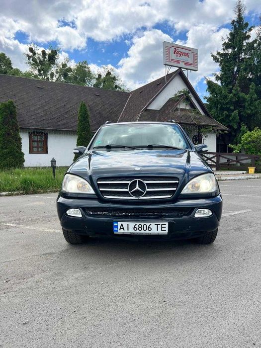 Mercedes-Benz M-Class 2002