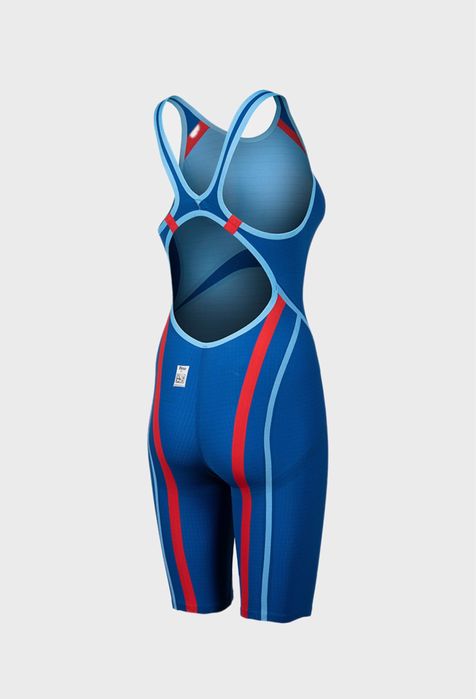 Arena carbon core fx гідрокостюм (гідрак)