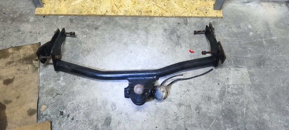 Engate de Reboque Toyota hiace