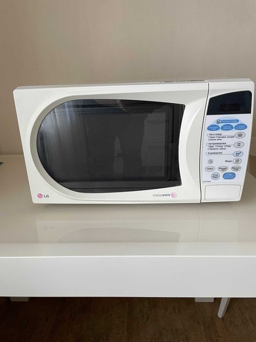 Продам мікрохвильову піч LG, Б/В