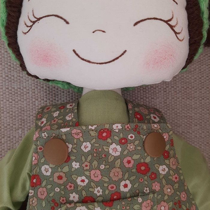 Boneca de Pano Artesanal 40cm – Perfeita para Quarto de Bebé ou Presente