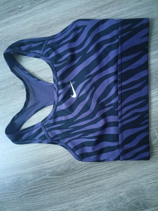 Top sportowy Nike r.s