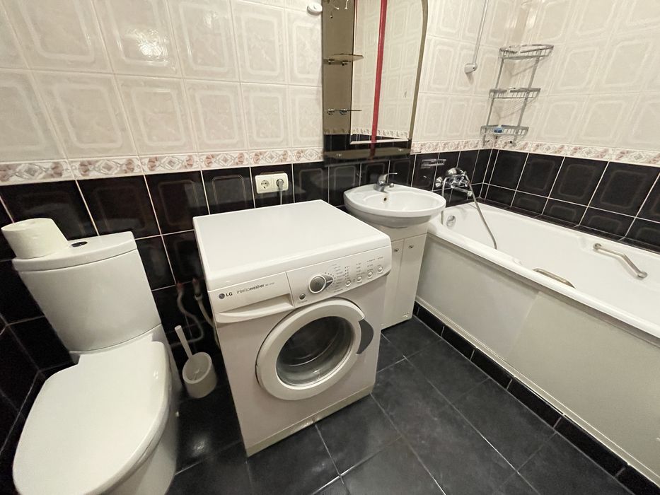 ПРОДАЖ 3 кім квартири, центр Тернополя (вул. Торговиця)