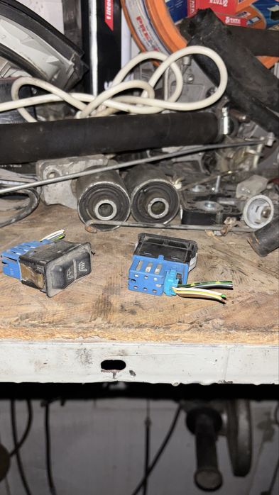 Клавіші підігріву сидінь бмв е 34