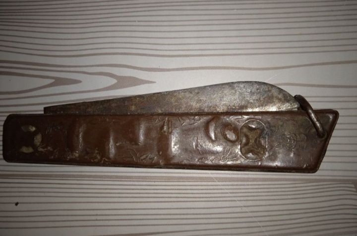 Ніж канцеляріський