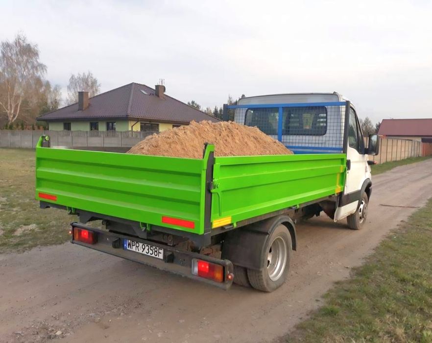 Piasek ziemia zrębka