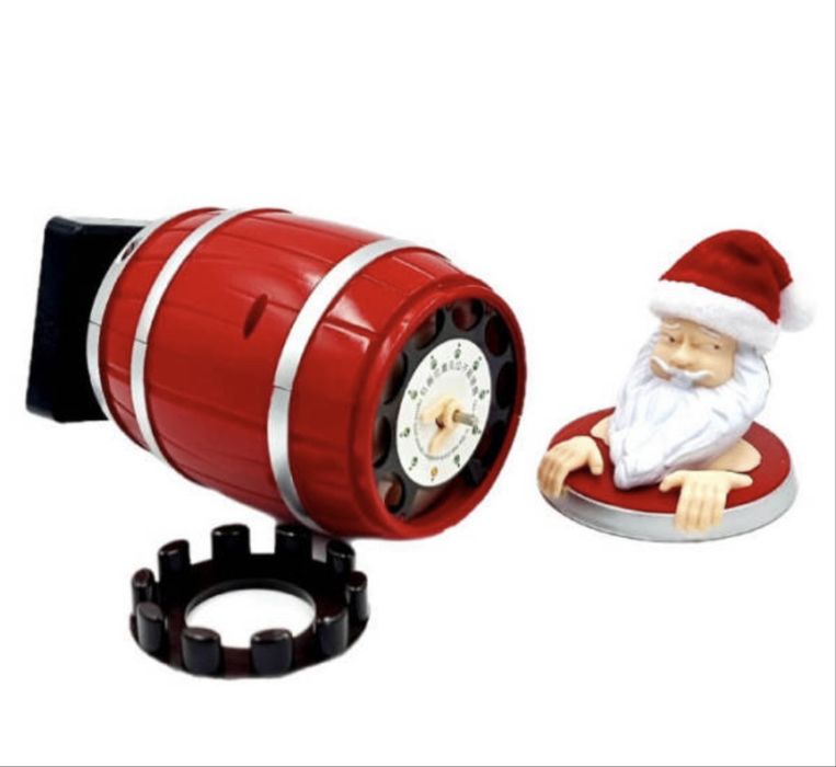 Футляр с приколом  дед мороз в бочке