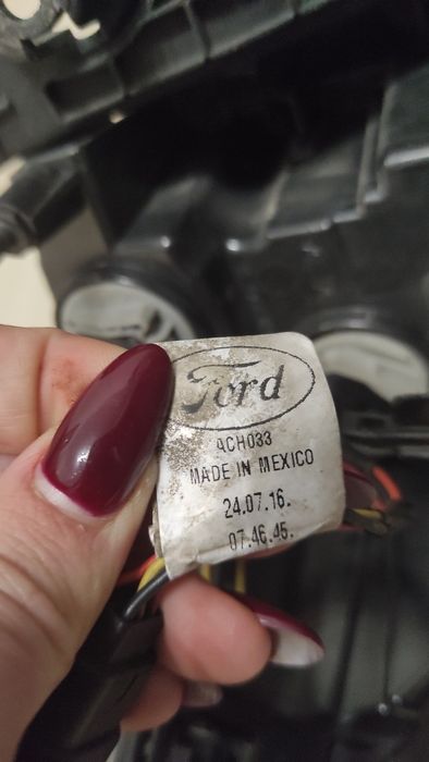 Ford escape 2016 стоп правий задній ліхтар