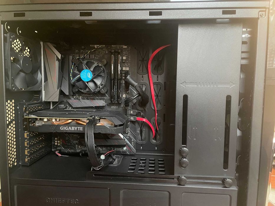 Продаю ПК. Тягне СТАЛКЕР 2