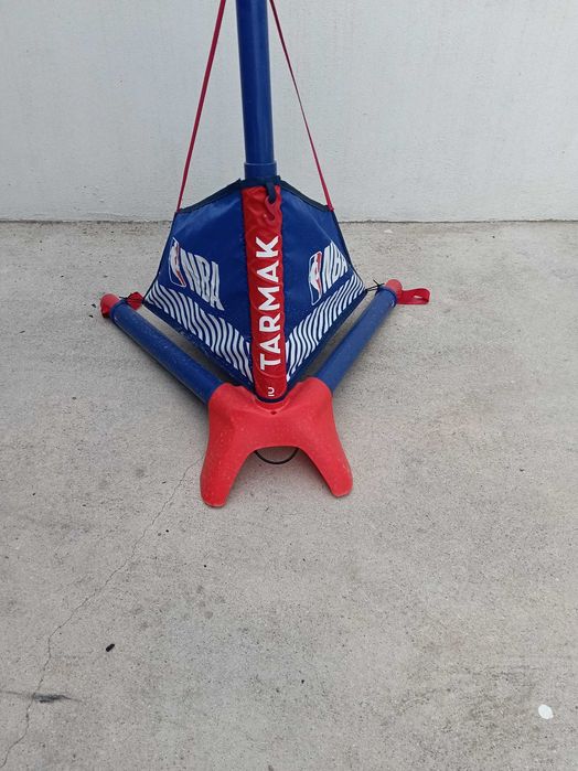 Cesta de basketball + bola de basketball