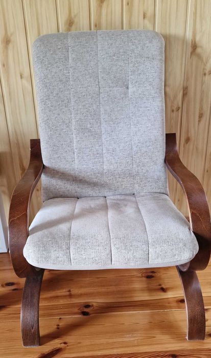 Fotele drewniane 2 szt – wygodne, styl retro