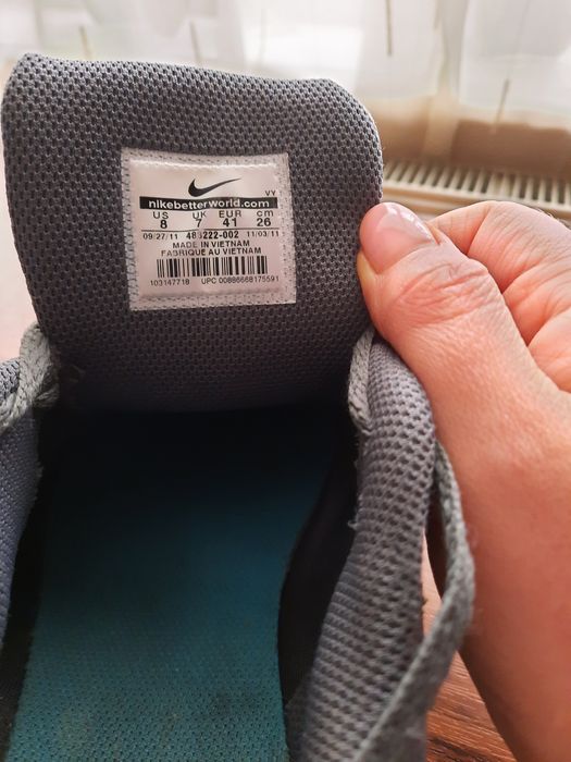 Кросівки фірми "Nike"