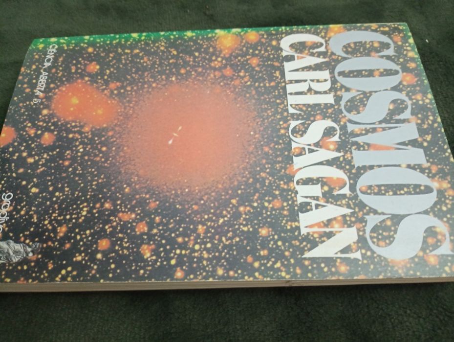 Cosmos -  Carl Sagan  - Editora Gradiva - 1984  - Como novo!!