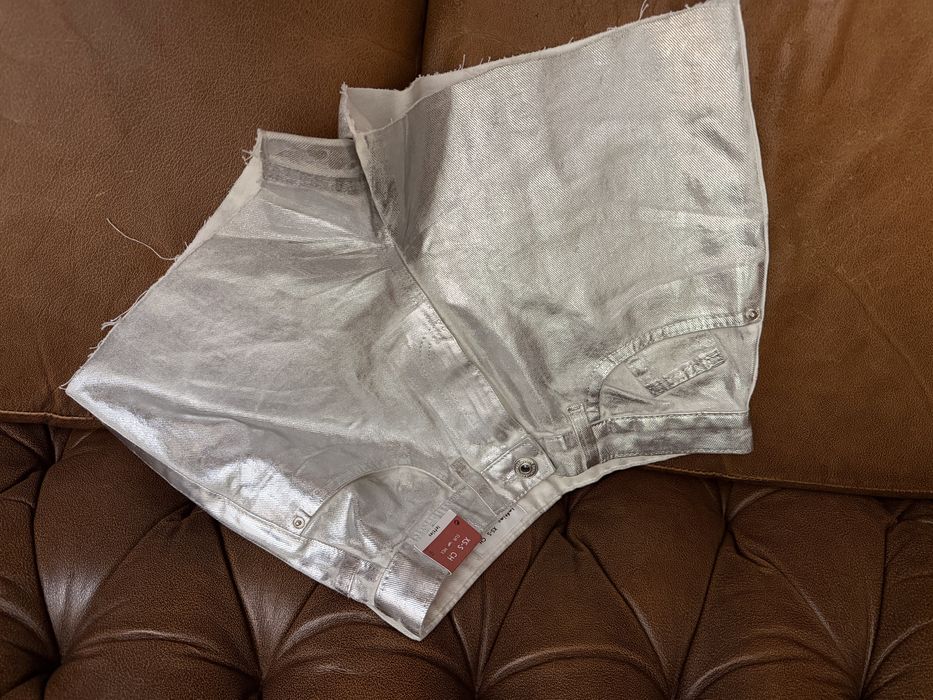 Шорти сріблясті типу maison margiela mm6 xs-s