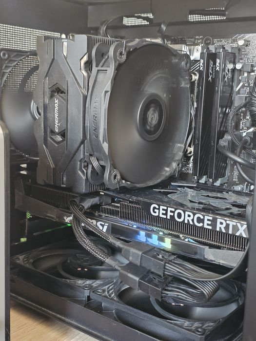 Ігровий комплект  Asus B760M + I5 12400 з вбудованою графікою + кулер
