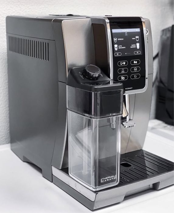 Кофемашина Кофеварка кавоварка Кавомашина Delonghi dinamica plus