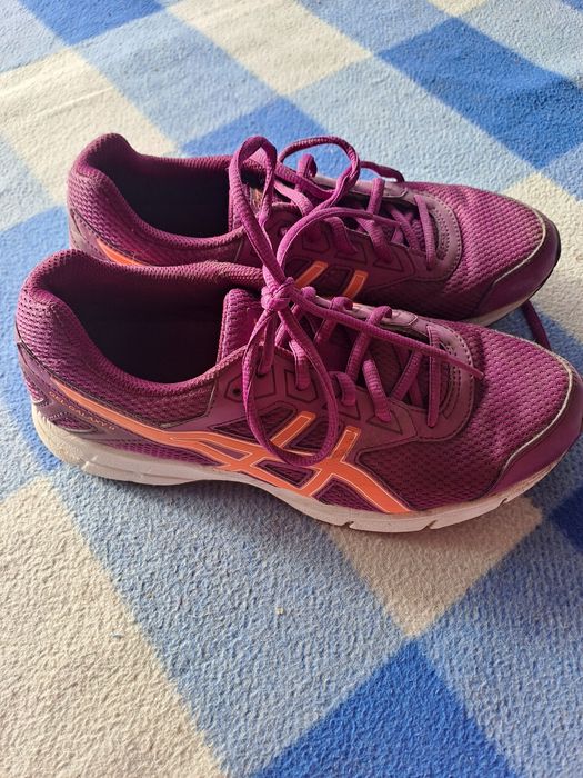 Adidasy do biegania 38