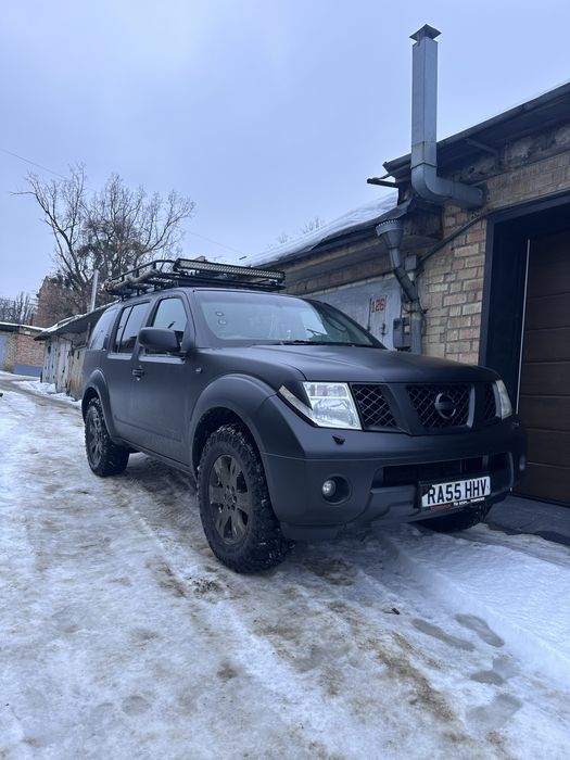 Продам Нісан Патфайндер