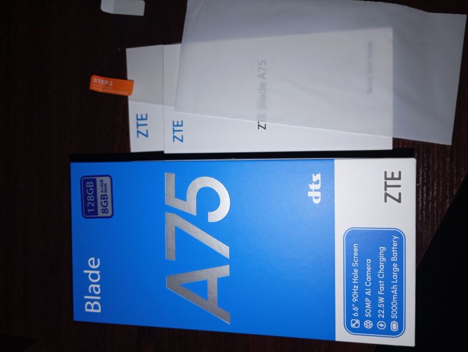 Продам телефон ZTE A 75