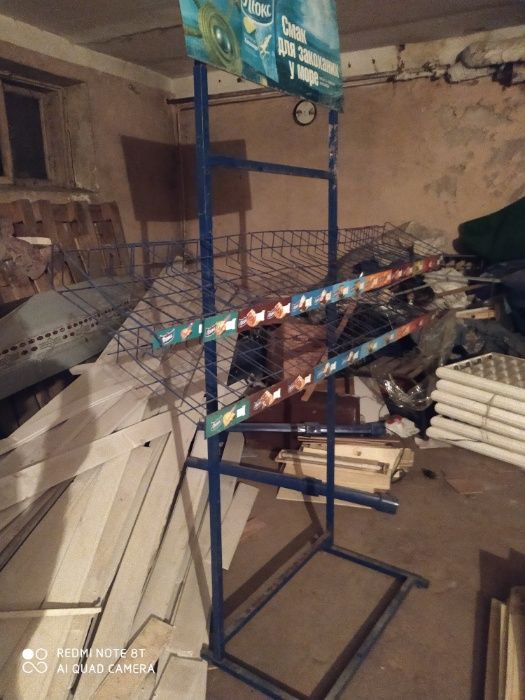 Светильник растровый .4х18 -5шт, стойки рекламные 4шт