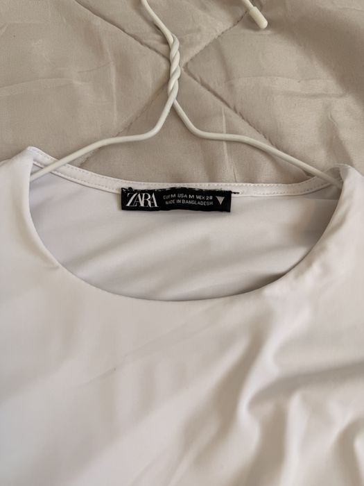 Нові базові лонги Zara