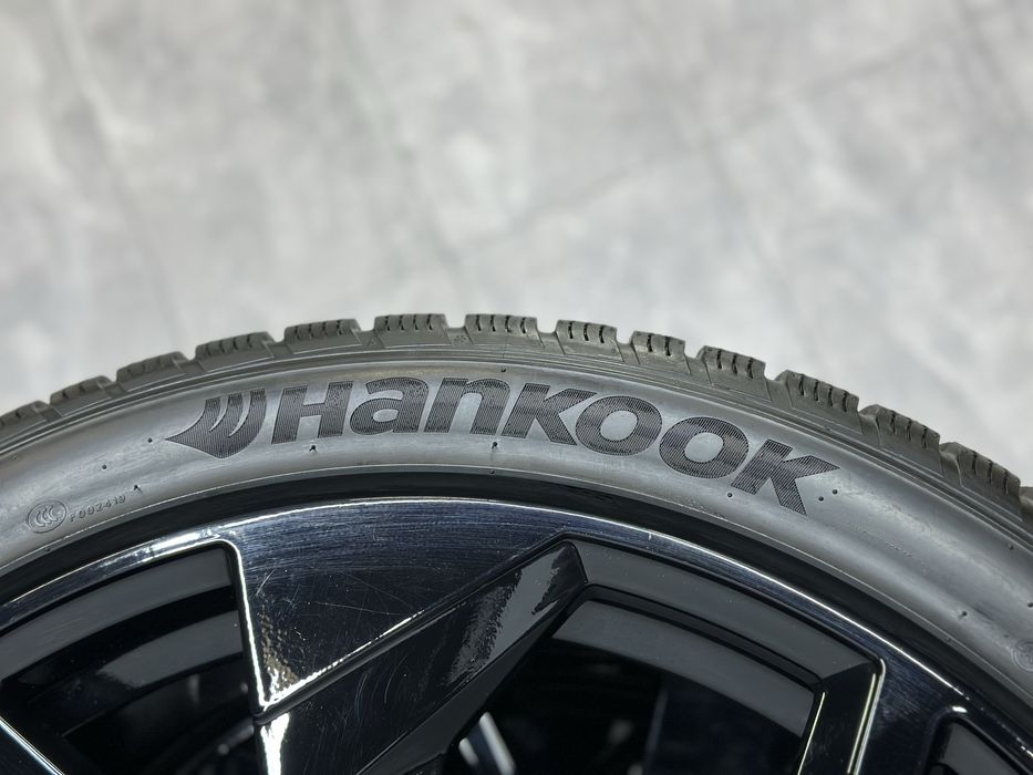 Комплект дисків для Audi RSQ8, SQ8, Q8, SQ7 5х112 R23
