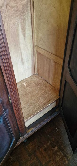 Vendo roupeiro barato