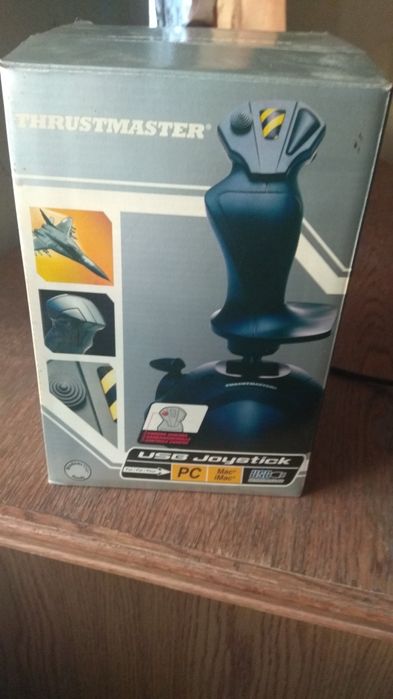 Joystick Thrustmaster