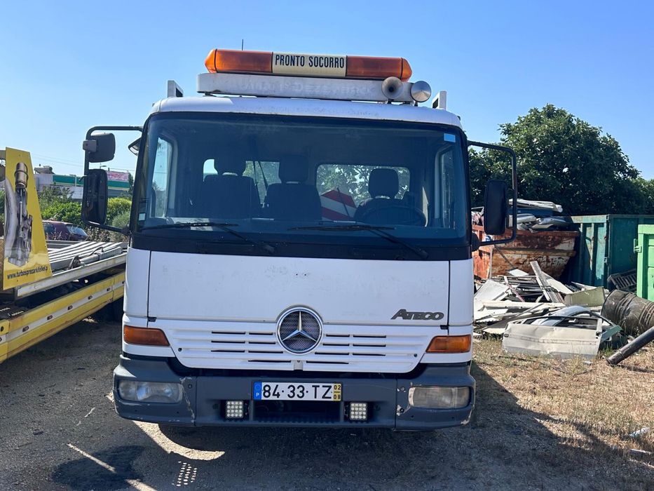 Mercedes Atego 815 Pronto socorro porta 3 de 2002